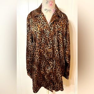Private Luxuries Leopard Satin Feel Pajamas, size Large